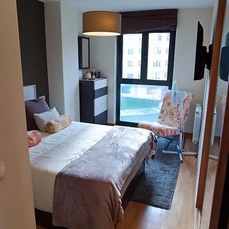 Piso Centrico Al Lado De Oviedo Апартаменты *