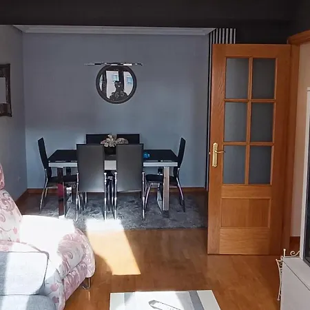 Daire Piso Centrico Al Lado De Oviedo *