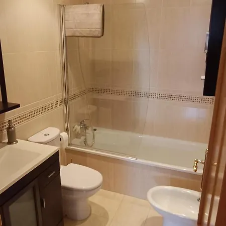 Piso Céntrico Al Lado De Oviedo *