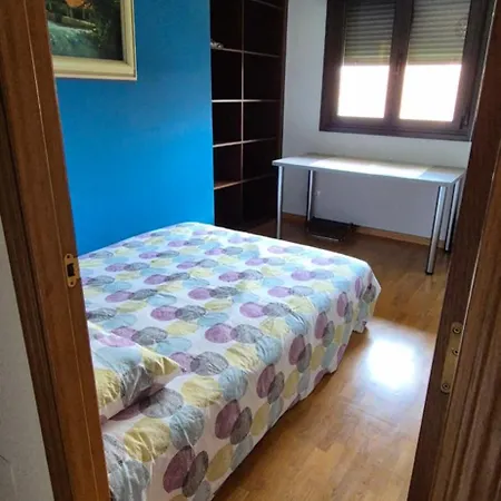 Апартаменты Piso Centrico Al Lado De Oviedo
