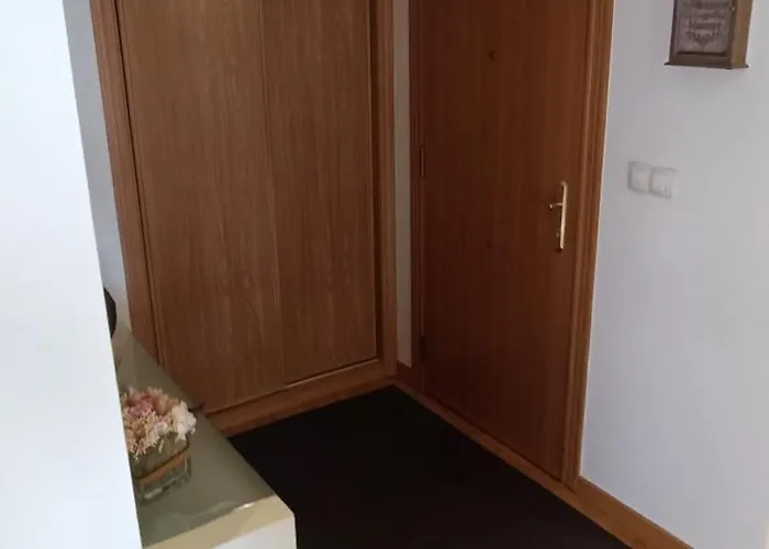 Piso Centrico Al Lado De Oviedo דירה *